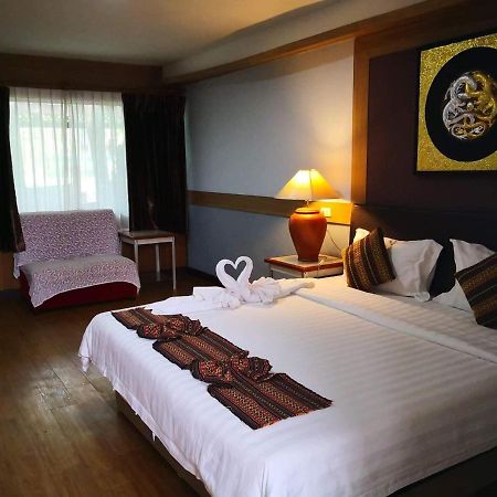 Suanhom Resort San Sai Exterior photo