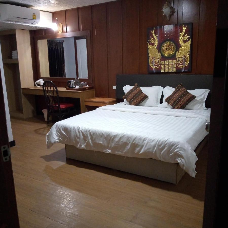 Suanhom Resort San Sai Exterior photo